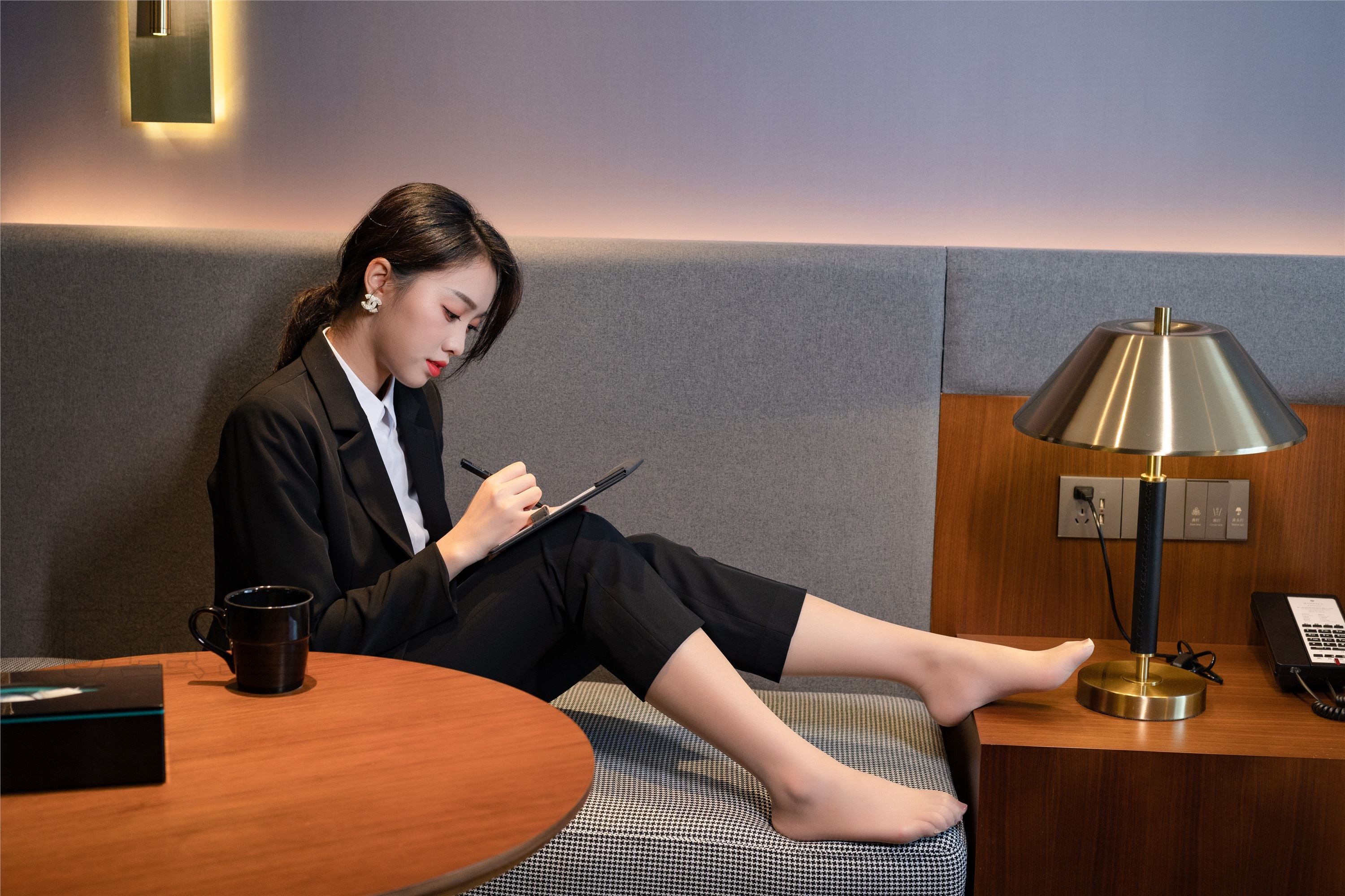 尤蜜丝 穿搭写真 NO.067